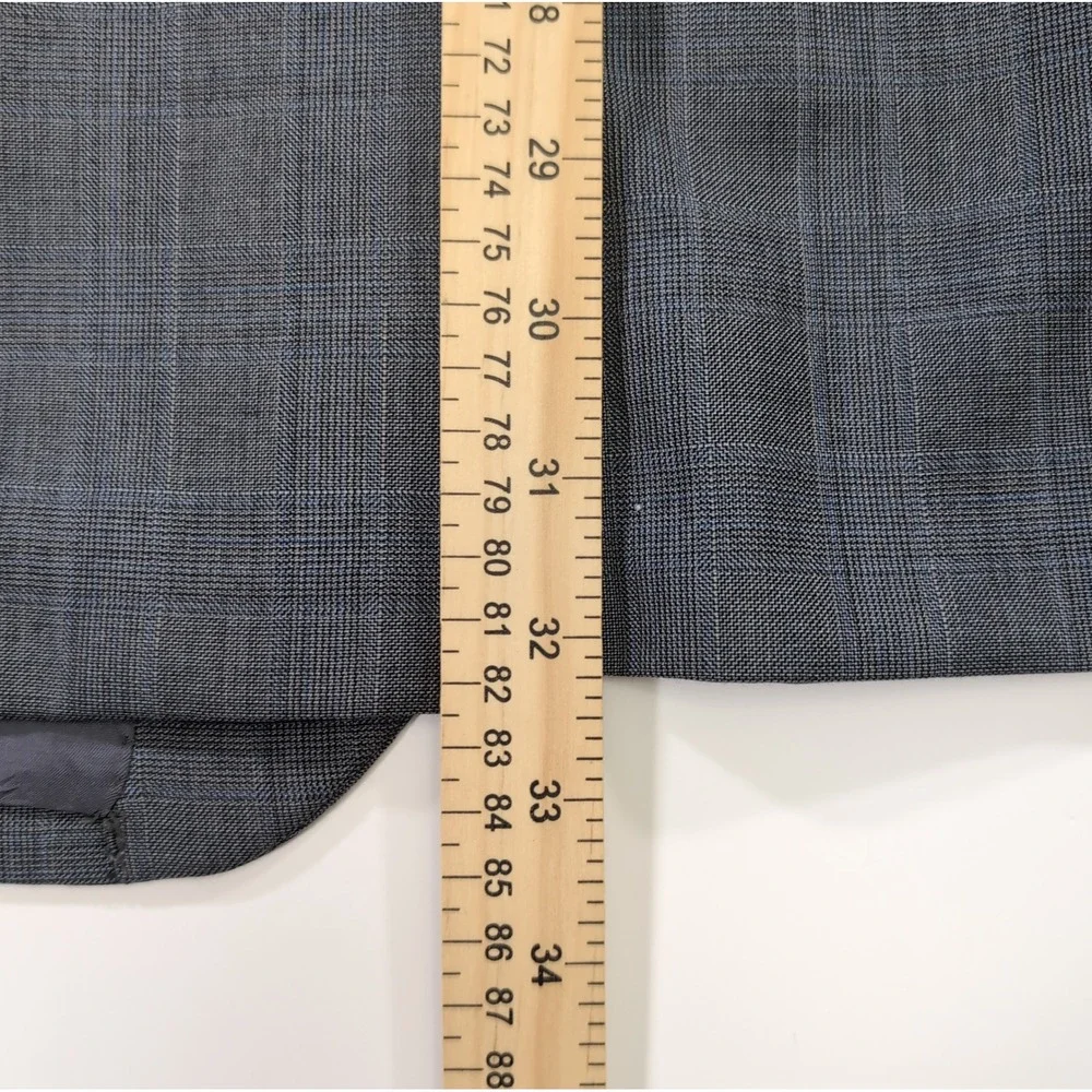 Jos A Bank Mens Signature Blazer 46L Grey Wool Silk Glen Plaid Sport Coat Jacket